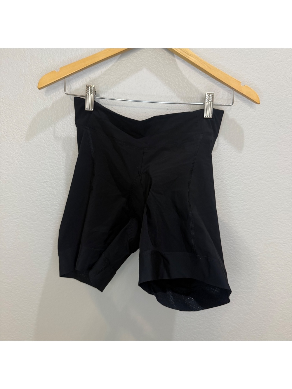 Co-op Cycles Women's Medium Black Cycling Shorts with Padded Seat